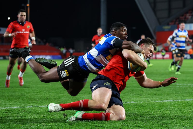 Munster's Tom Farrell scores a try that was later disallowed due to a knock on. Photograph: Ben Brady/Inpho 