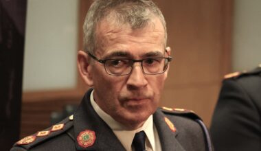 Rent for former commissioner’s Phoenix Park home paid by Garda during his term of office – The Irish Times