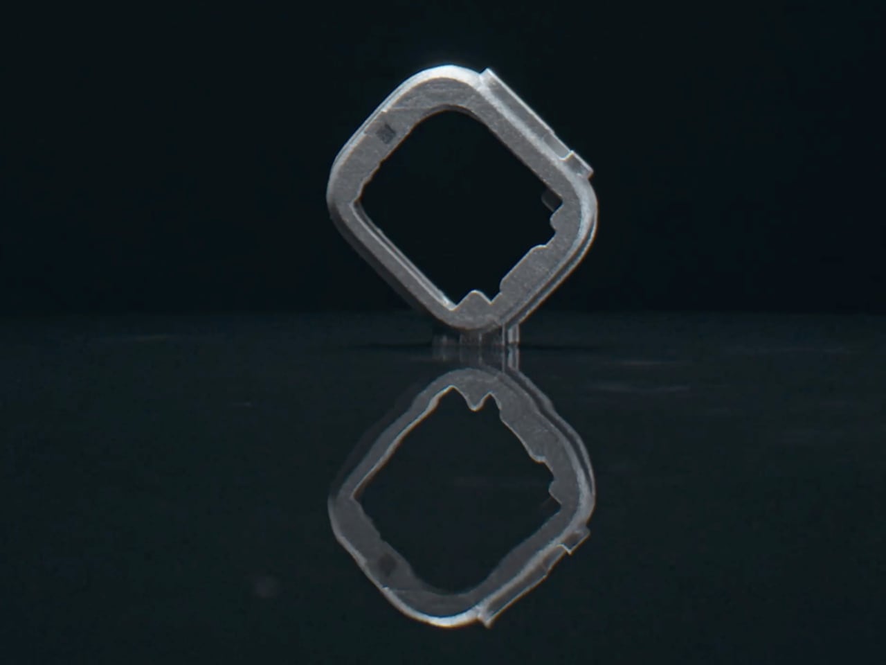 Apple’s 3D-Printed Titanium Apple Watch: When Manufacturing Becomes Design Philosophy