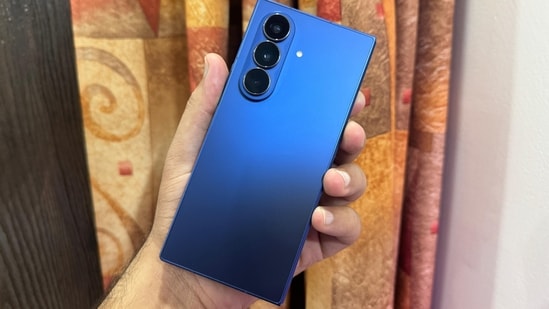 With a thinner body, stronger cameras, and a far bigger battery than the Galaxy Z Fold 7, the Oppo Find N6 could emerge as one of 2026’s most promising foldables.(Debashis Sarkar)