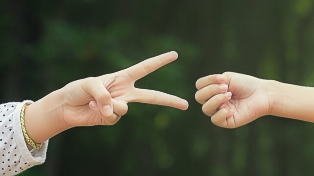 Scientists Reveal a Clever Trick to Help Win Rock, Paper, Scissors