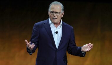 Amid Sales Review, Warner Bros. Discovery Clarifies That CEO David Zaslav’s Employment Agreement Will Let Him Retain Stock Options in the Event of a ‘Change in Control’