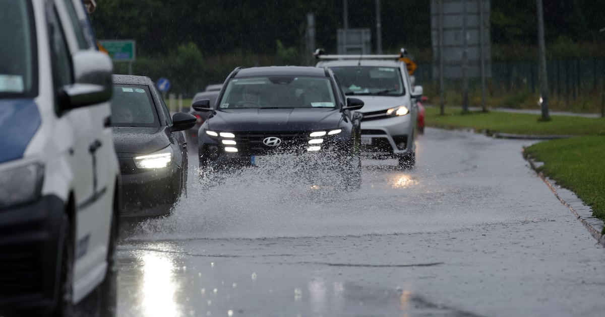 Heavy rain forecast for next week as Met Éireann issues warning – The Irish Times