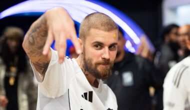 Justin Bieber Twitch Stream: New Music, Late-Night Confessions