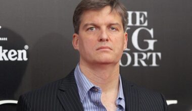 The 'Big Short' investor betting $1 billion against the AI bubble says Meta and Oracle's accounting is hiding the brutal truth