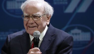 Despite AI bubble fears, Warren Buffett's Berkshire Hathaway buys shares of hyperscaler Alphabet