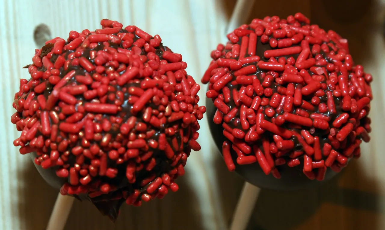 Your gluten sensitivity might be something else entirely, new study shows