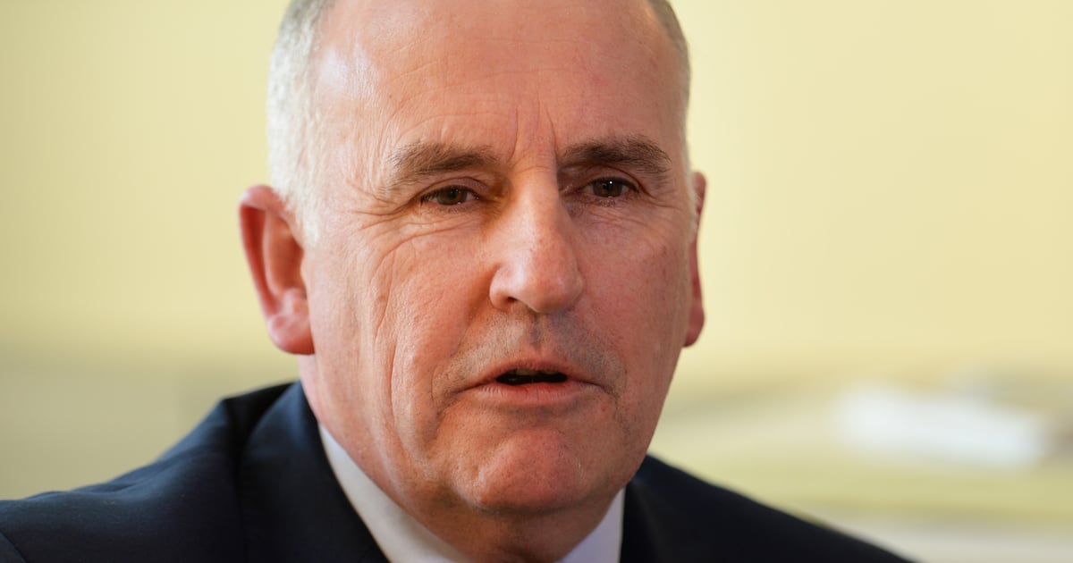 Ex-assistant to horse trainer Luke Comer seeks to serve legal papers on him in Monaco – The Irish Times