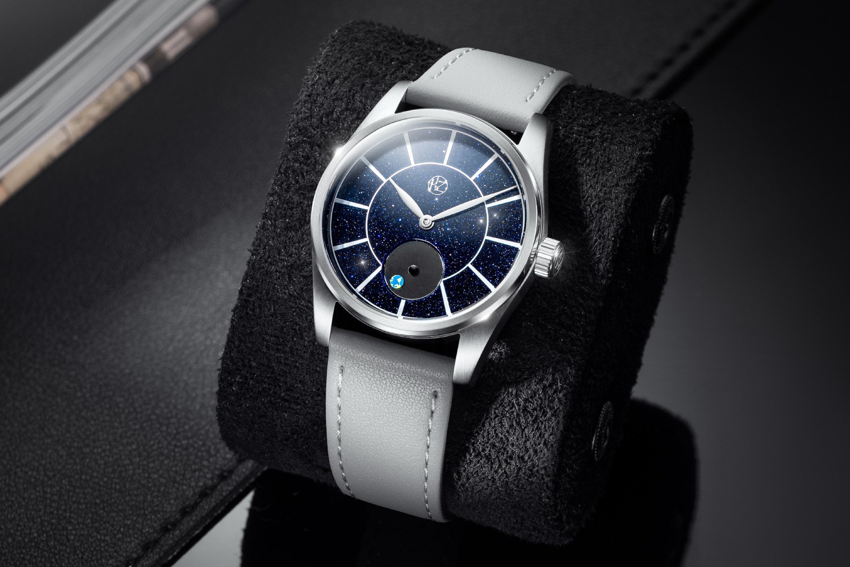 HZ 03 Blue Marble aventurine