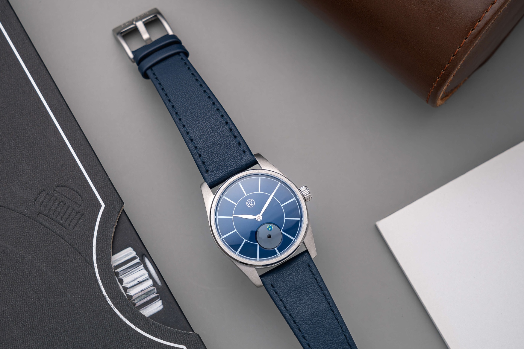 HZ 03 Blue Marble blue