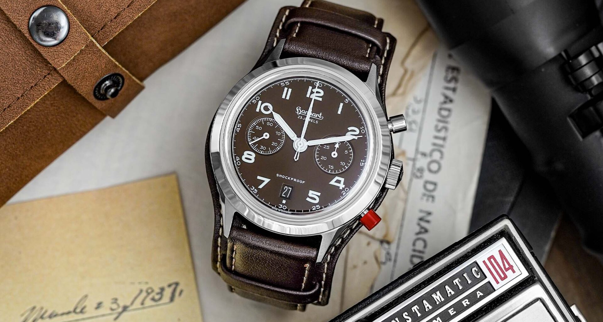 A Smooth Bezel on a Hanhart…? Meet the New 417 ES Mocha Flyback Date