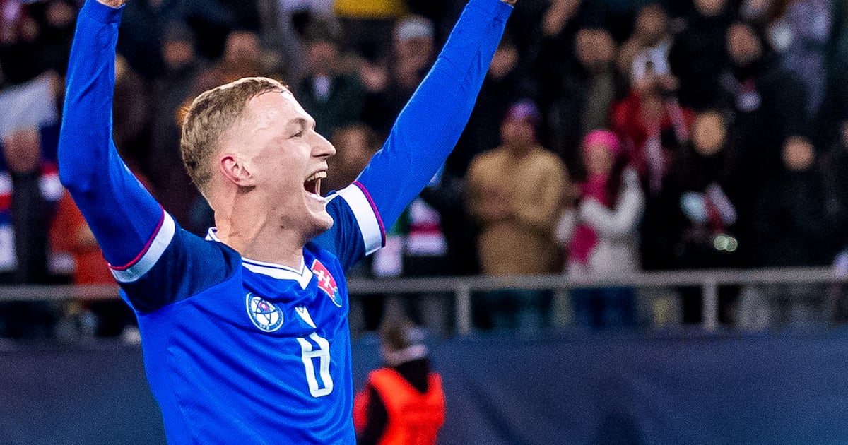 Northern Ireland suffer late defeat in Slovakia but clinch World Cup play-off – The Irish Times