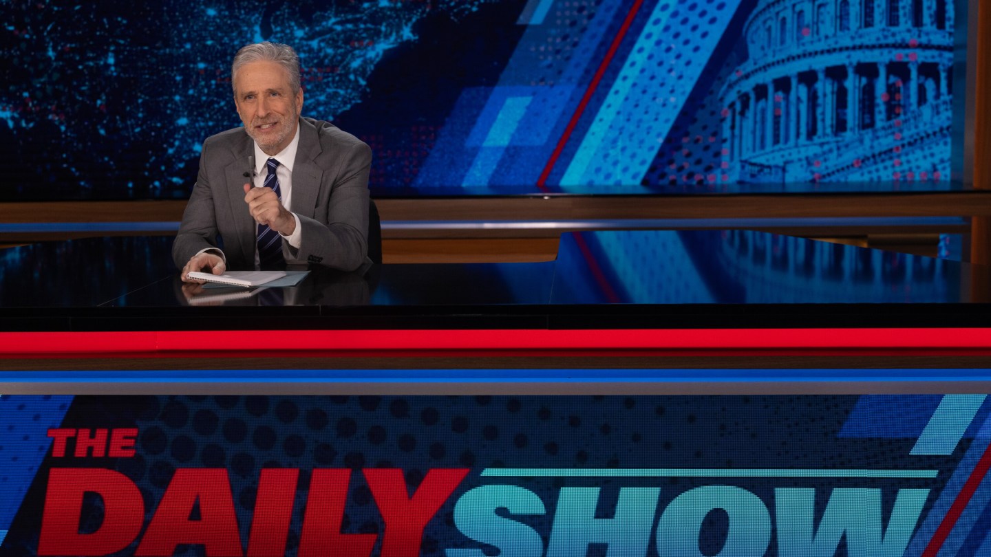 Jon Stewart Re-Ups ‘Daily Show’ Deal Through 2026