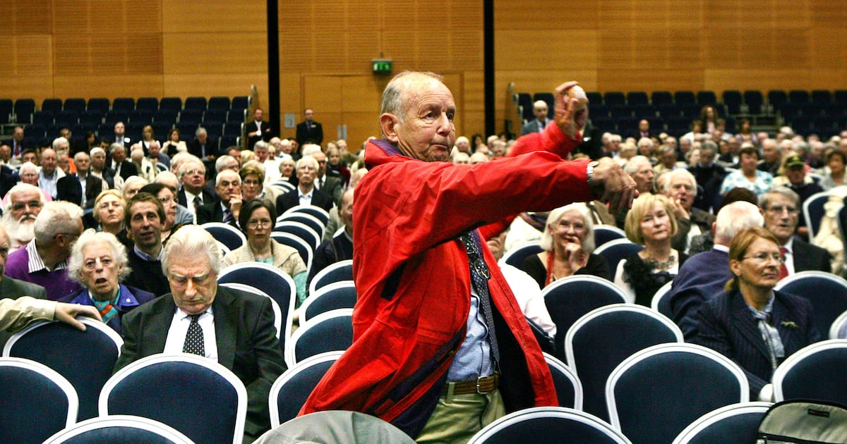 egg-throwing bane of AIB bankers dies – The Irish Times
