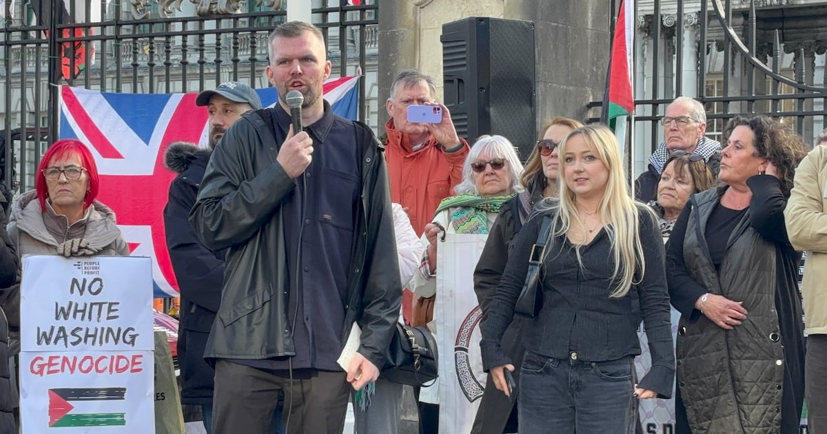 Sinn Féin to back no-confidence motion in North’s minister for education – The Irish Times