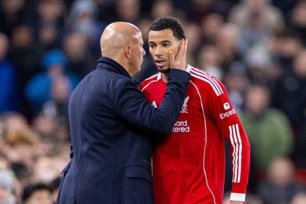 LIVERPOOL, ENGLAND - Saturday, November 1, 2025: Liverpool's head coach Arne Slot speaks to Hugo Ekitike as he is substituted off during the FA Premier League match between Liverpool FC and Aston Villa FC at Anfield. (Photo by David Rawcliffe/Propaganda)