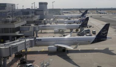 Markets rise while AI nerves persist – The Irish Times