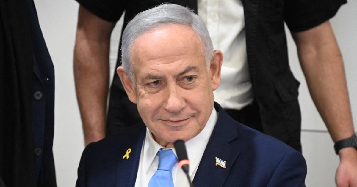 Binyamin Netanyahu submits request to president for pardon in corruption trial – The Irish Times