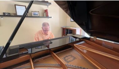 Bay area center offers counseling