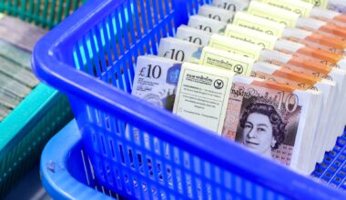 Investors bet on 'joy postponed' with a BoE cut in December