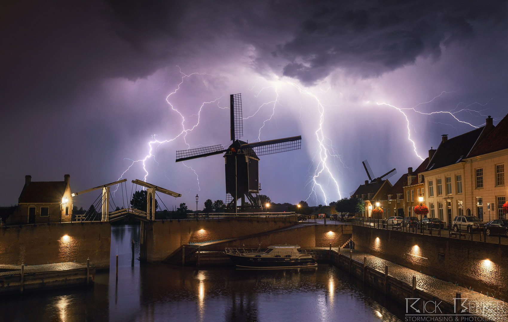 Rick-Bekker-Electric-sky-Heusden