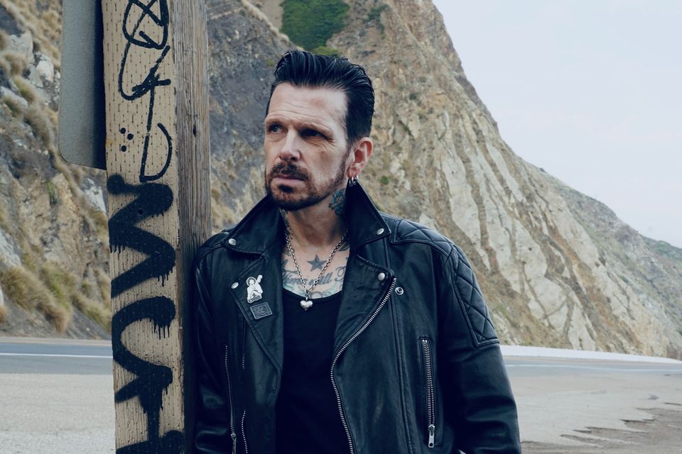 Ricky Warwick