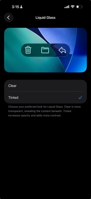 The The screenshot displays a new setting for liquid glass on iOS 26.1, which allows users to choose either clear or tinted option. 