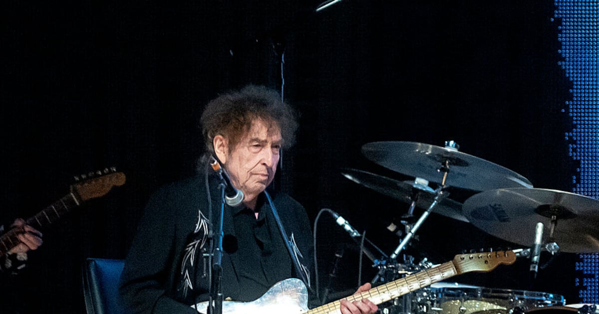 This voice of a generation is startling and crisp clear – The Irish Times