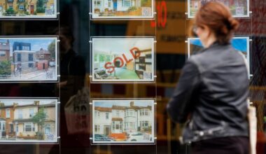 Rental crisis to intensify as ‘starved of supply’ housing stock dips below 2,000 – The Irish Times