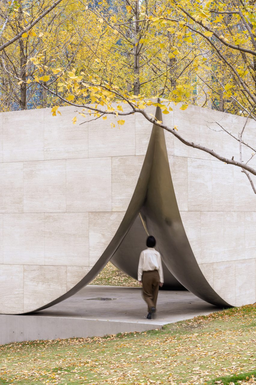 Chapel at a pavilion in China by Atelier Xi