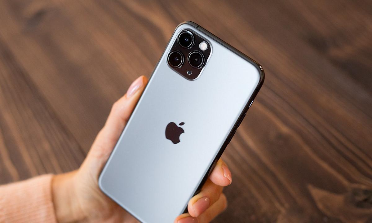 25% of Warren Buffett's $315 Billion Portfolio Is Invested in 2 Artificial Intelligence (AI) Stocks