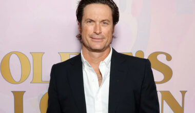 Oliver Hudson Reveals He Had a Strict 'No Husbands' Rule at His 2006 Wedding to Wife Erinn in Mexico