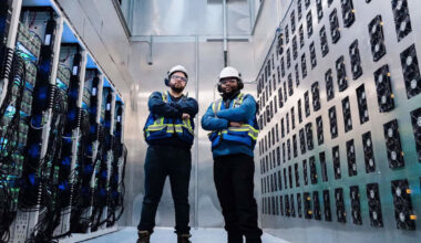 Bitcoin miner turns AI cloud contender