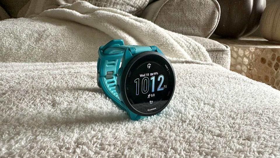 Garmin Forerunner 165 (Valentina Palladino/Engadget)