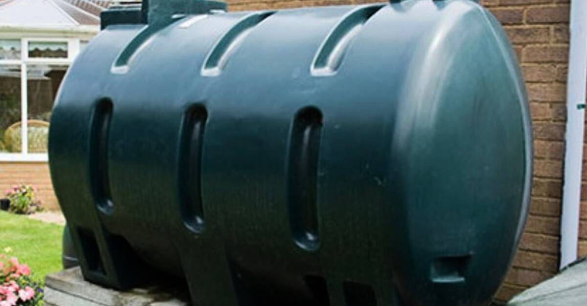 Concerns over oil price differences along the border