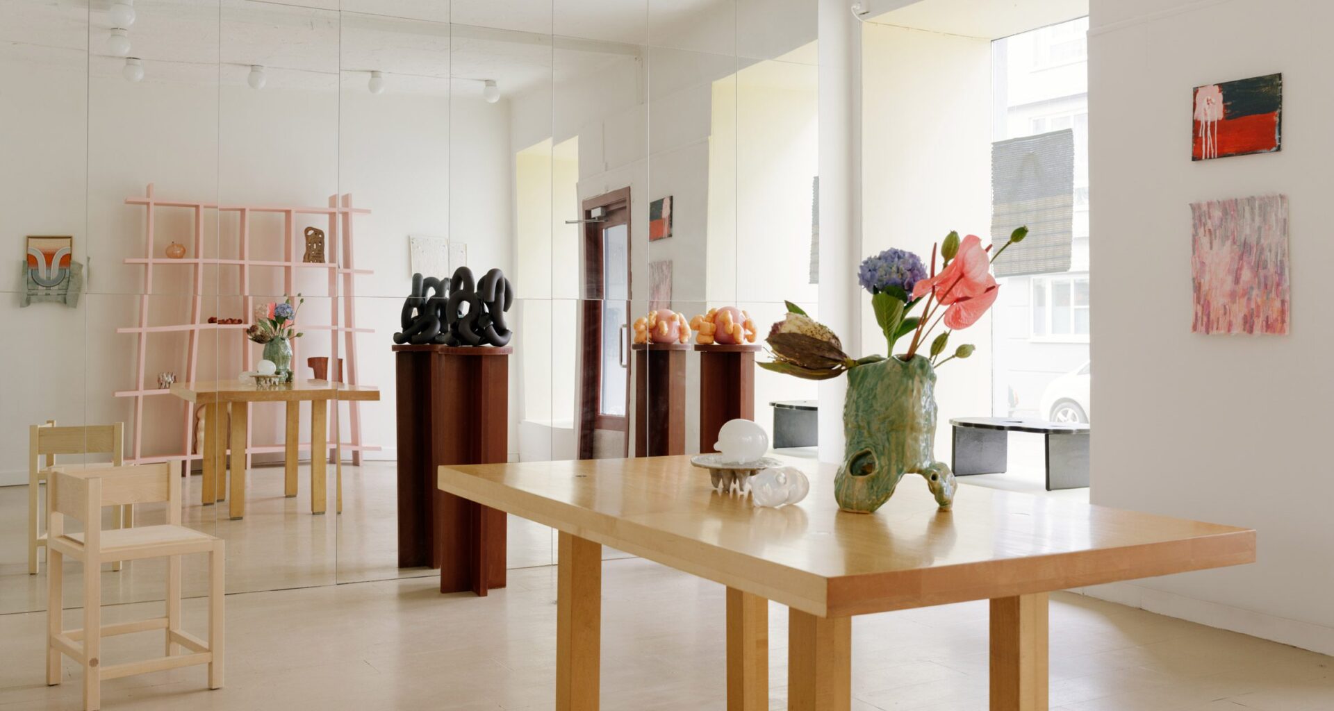 Table in D142 concept store and galery in Oslo