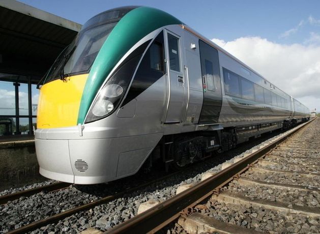 Wicklow commuters using Rosslare line forced to stand every day with no prospect of additional carriages coming on stream