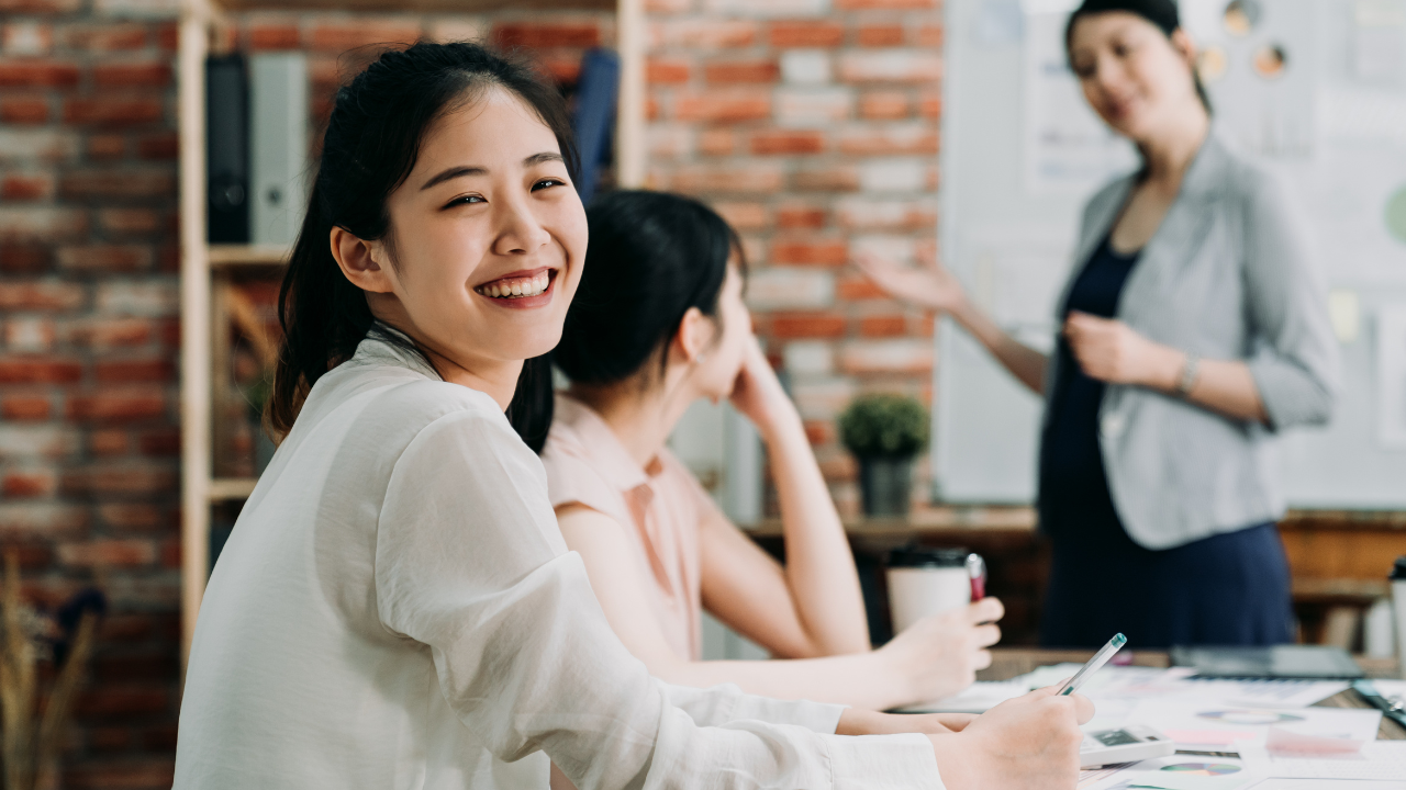 Singapore labour market holds firm in 2025 as permanent jobs hit record high, real incomes surge: MOM - People Matters - HR News