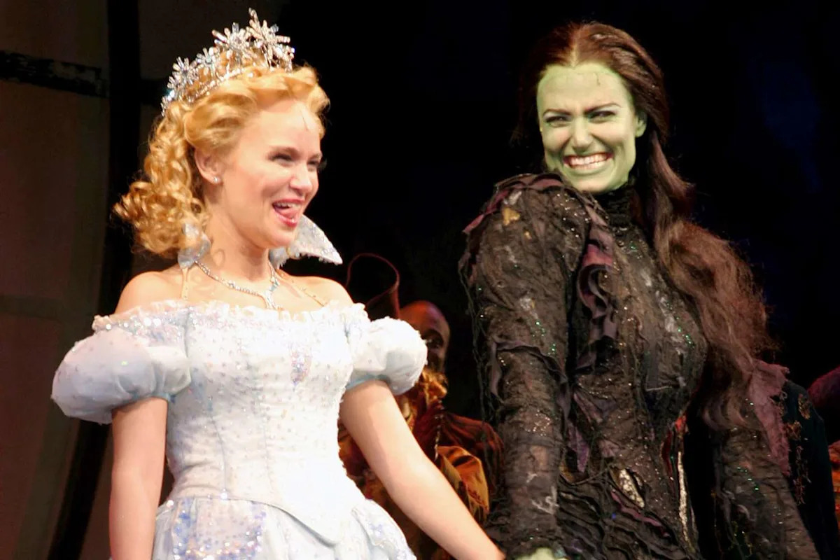 Kristin Chenoweth Addresses 'Rumors' That She and Idina Menzel Didn't Get Along During “Wicked”: 'We Are So Different'