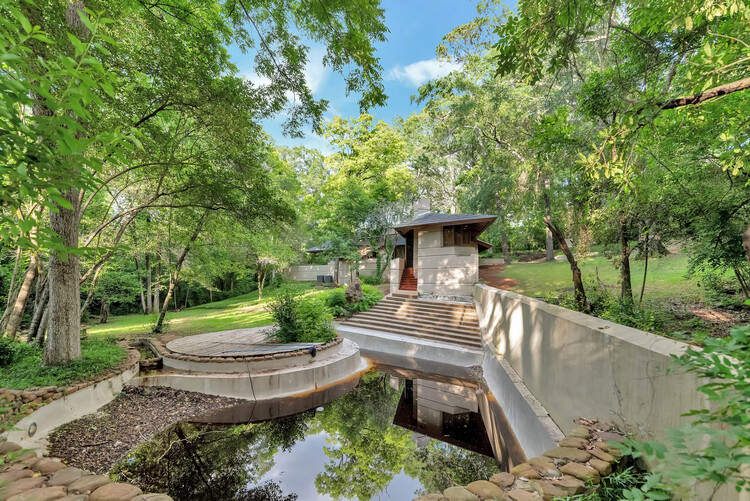 Frank Lloyd Wright’s Fountainhead Residence Purchased by the Mississippi Museum of Art and Prepared for Public Tours - Image 60 of 70