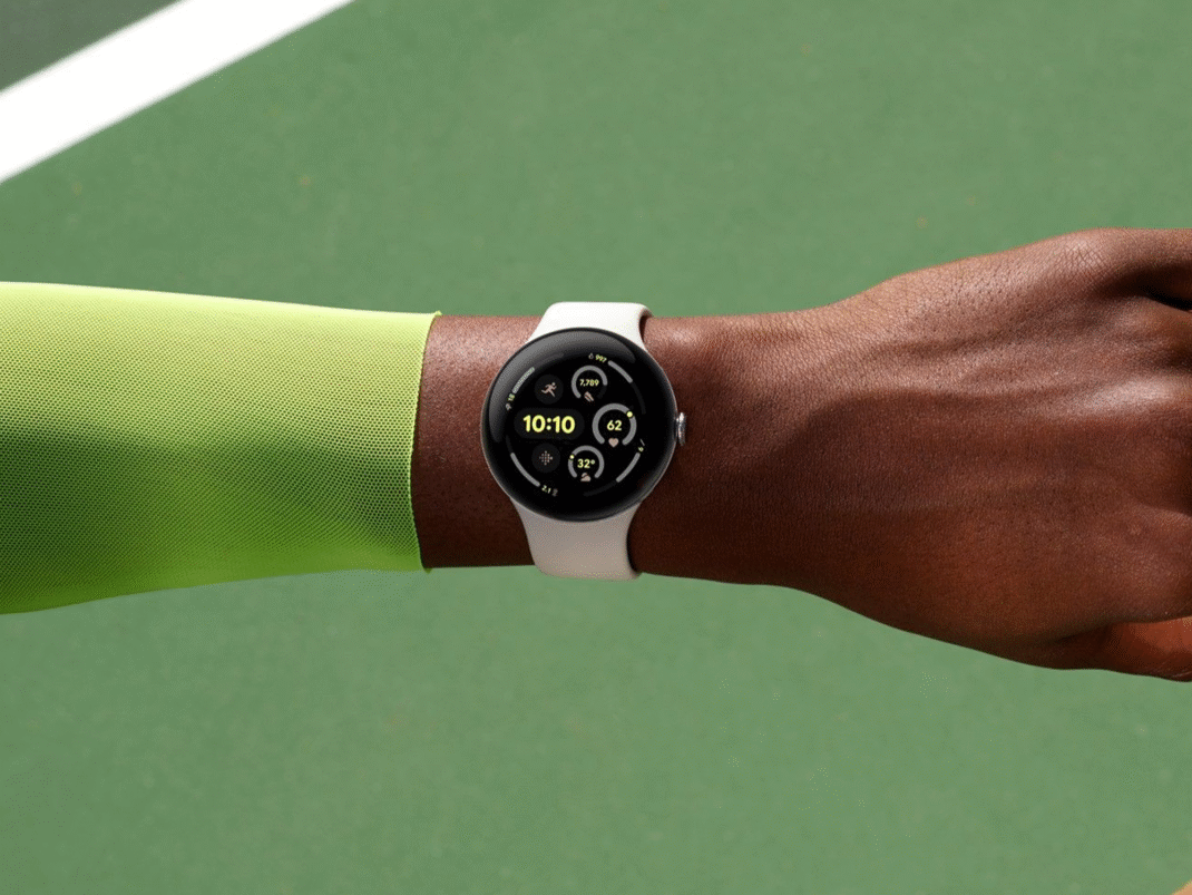 Google's Pixel Watch 3 in 45 mm Size Drops $100 for Black Friday