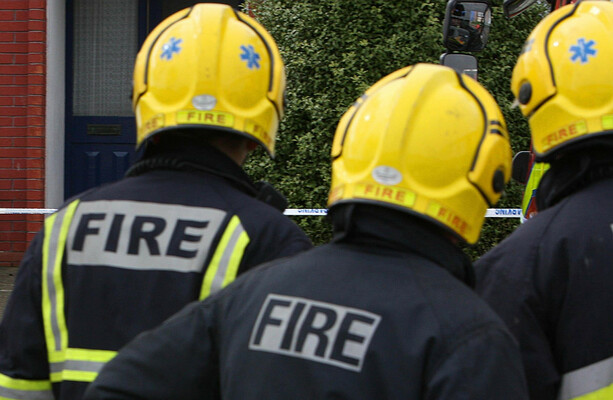 Emergency services tackle major fire at Ipas centre in Drogheda - The Journal