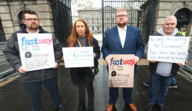 Fastway collapse leaves staff without pay and companies unable to trace parcels in transit - The Journal