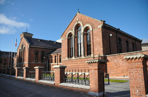 Man pleads guilty to manslaughter of his grandmother (82) in Co Cork - The Journal
