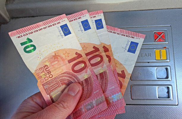 Do you keep cash for emergencies? · TheJournal.ie