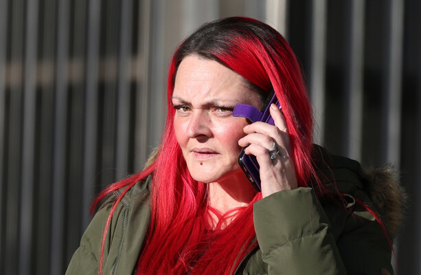 Dublin woman charged with sending messages to Simon Harris which threatened his family - The Journal