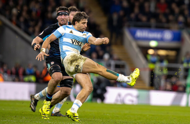 Argentina coach Contepomi calls Tom Curry a 'bully' after tunnel bust-up