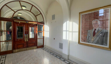 PSNI rule out prosecution over damage to portrait of DUP mayor at Belfast City Hall - The Journal