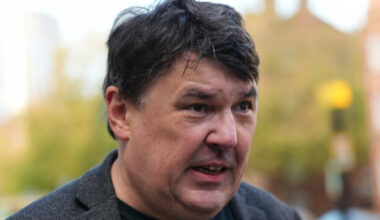 Graham Linehan cleared of harassment but convicted of damaging transgender activist’s phone - The Journal