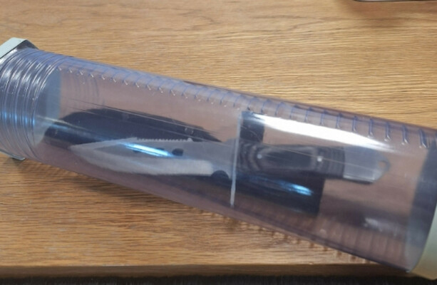 Police in Derry investigating attack on officers with hunting knife as attempted murder - The Journal